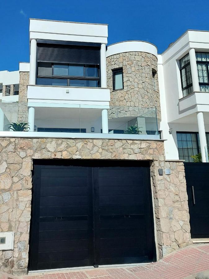 Villa Playa Amadores - Luxury Villa With Heated Pool Puerto Rico  Exterior photo